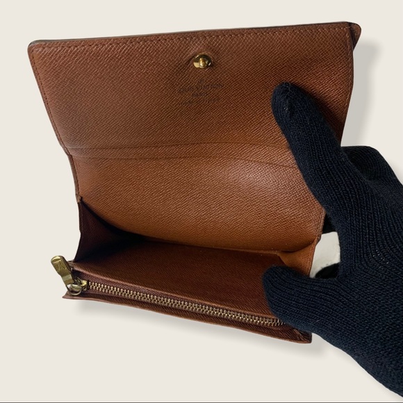 Louis Vuitton Monogram Compact Wallet - Picture 4 of 11